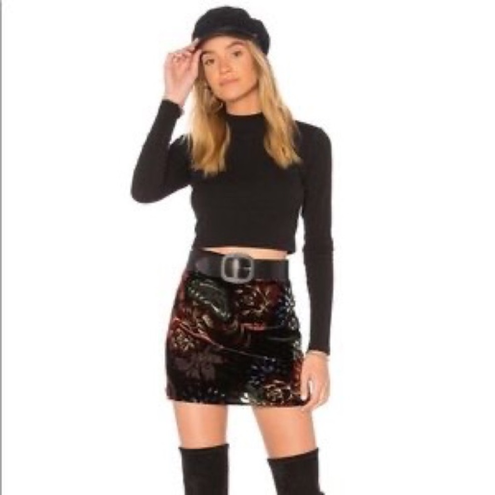 SOLD Band of Gypsies Velvet Floral Mini Skirt Size Large Black Burnt Sienna - Picture 3 of 12